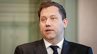 Klingbeil nimmt an dem internationalen Ministertreffen teil. (Archivbild)