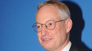 Als Ehrengast sprach Markus Pannermayr &uuml;ber die globalen Herausforderungen und deren Auswirkungen auf Kommunen und Landkreise.