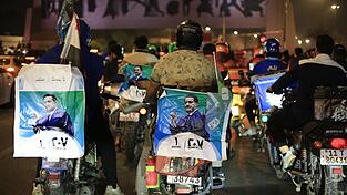 Die Liste von Ministerpräsident al-Sudani gewinnt die Parlamentswahl im Irak. Die Liste von Ministerpräsident al-Sudani gewinnt die Parlamentswahl im Irak.