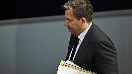 Lars Klingbeil hat erkannt, dass die Mehrheit die SPD f&uuml;r die Partei der Transferempf&auml;nger h&auml;lt.