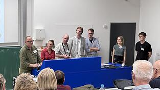 Das Forschungsteam rund um Professorin Ina Schildbach (Zweite von links) will Armut sichtbarer machen. Das Forschungsteam rund um Professorin Ina Schildbach (Zweite von links) will Armut sichtbarer machen.