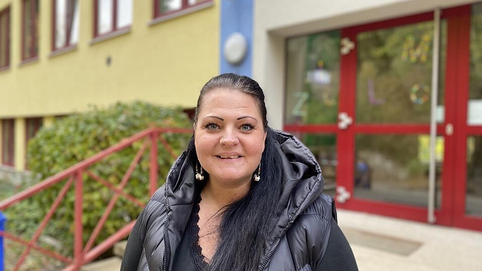 In der Kollnburger Turnhalle gibt die Hebamme Geburtsvorbereitungskurse für Paare und Rückbildungskurse.