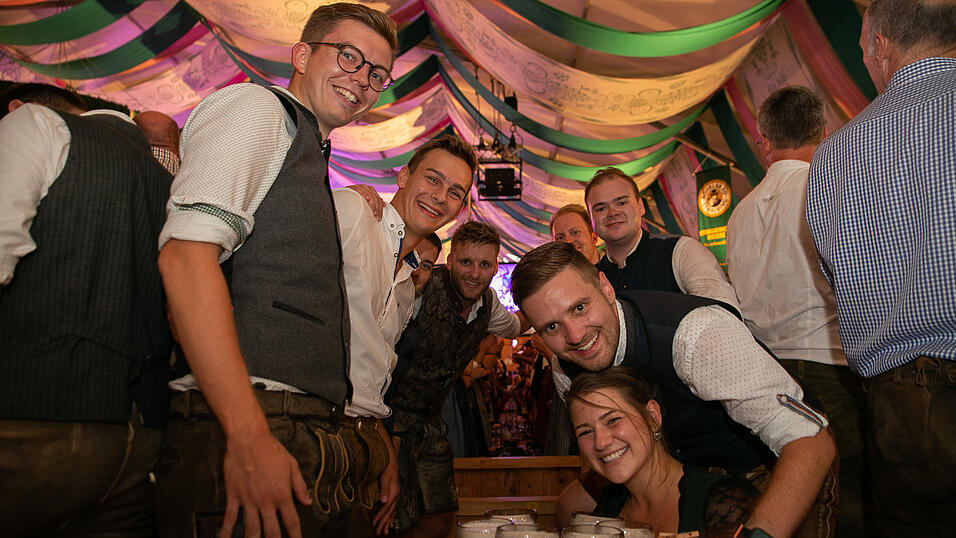 Die Partybilder von Sonntag, 21. August 2022, aus dem Festzelt Weckmann. 