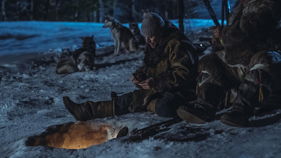 Willam Dafoe mit Schlittenhunden: 'Sibiria'. Willam Dafoe mit Schlittenhunden: 'Sibiria'.