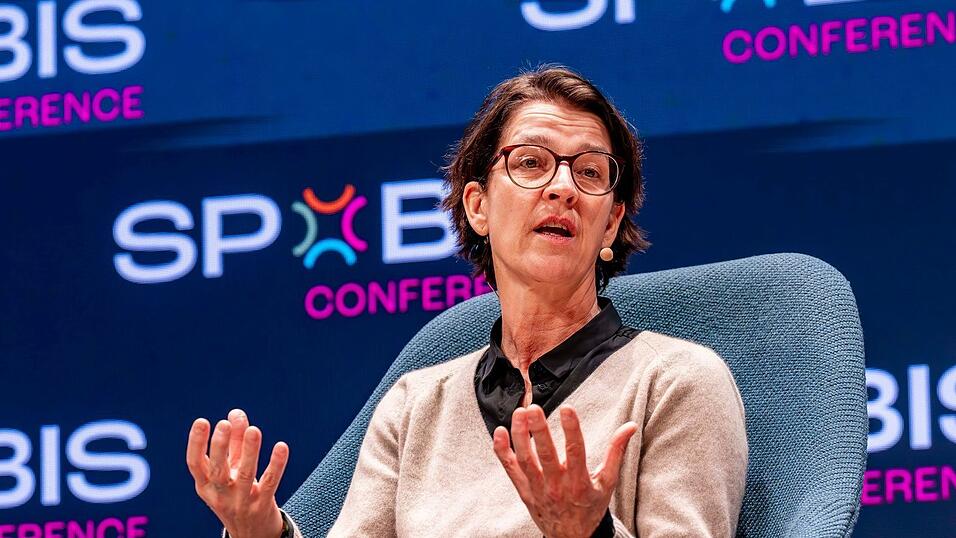 Tatjana Haenni wird neue Geschäftsführerin bei RB Leipzig. (Archivbild) Tatjana Haenni wird neue Geschäftsführerin bei RB Leipzig. (Archivbild)