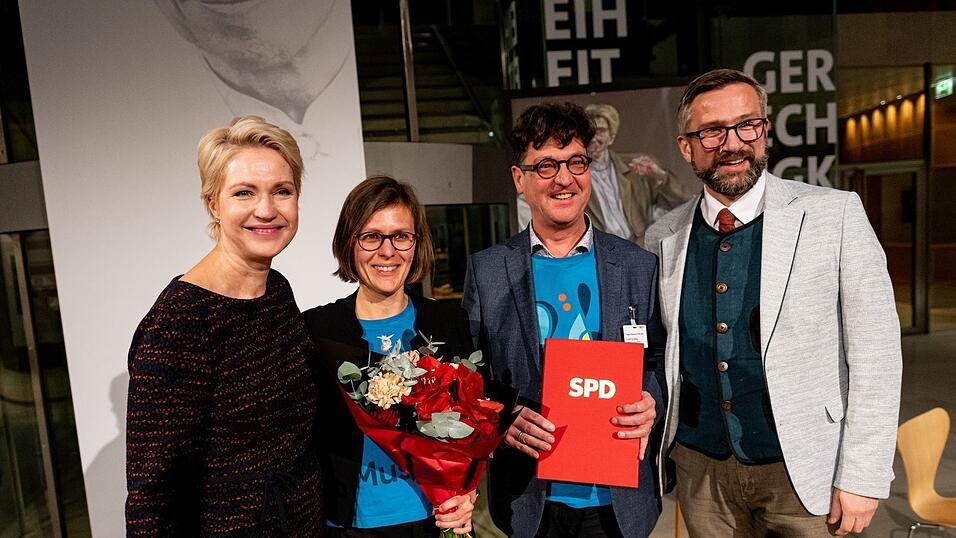 Die SPD hat den Regine-Hildebrandt-Preis verliehen - unter anderem an das Musikprojekt Musaik aus Dresden. Die SPD hat den Regine-Hildebrandt-Preis verliehen - unter anderem an das Musikprojekt Musaik aus Dresden.
