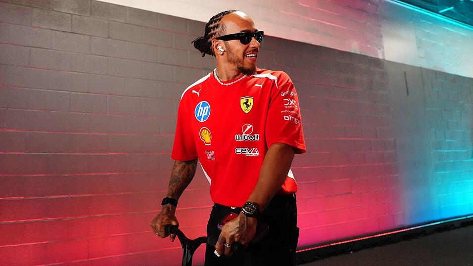 Hamilton stellte in Montréal klar: Werde noch eine Weile in der Formel 1 sein. Hamilton stellte in Montréal klar: Werde noch eine Weile in der Formel 1 sein.