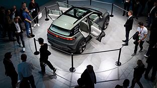 Trotz erfolgreich abgeschlossener Automobilmesse in München befindet sich die deutsche Autoindustrie in einer Krise.