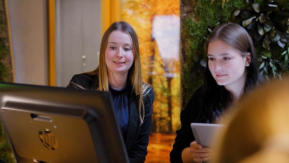 Die Jugendlichen aus Kirgisistan absolvieren Ausbildungen in verschiedenen Bereichen.