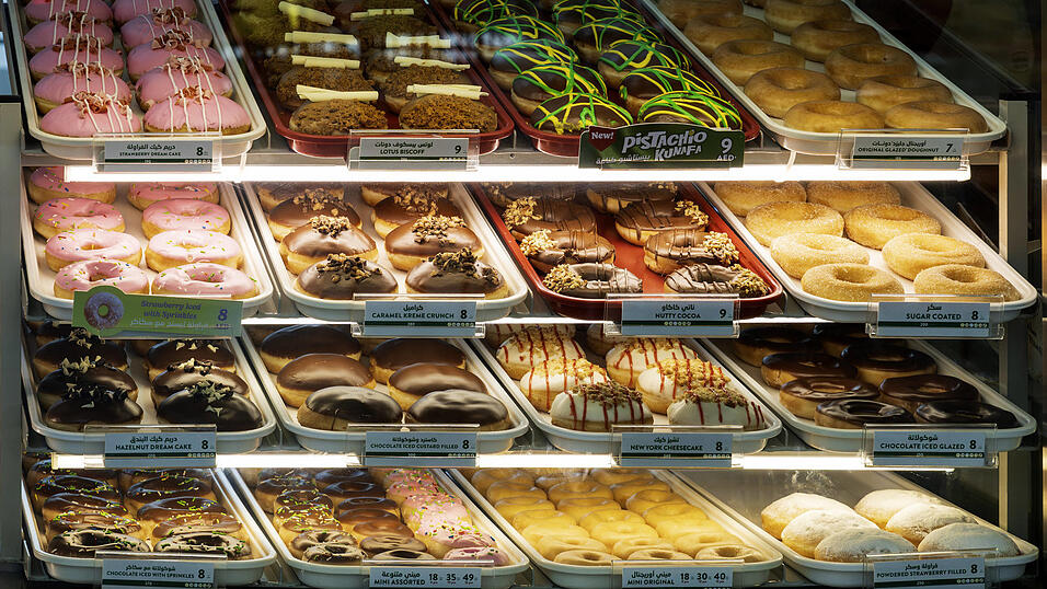 Ein 11-Jähriger brachte den Polizisten der Polizeiinspektion Regensburg Süd Dienstagabend Donuts vorbei. (Symbolbild) Ein 11-Jähriger brachte den Polizisten der Polizeiinspektion Regensburg Süd Dienstagabend Donuts vorbei. (Symbolbild)