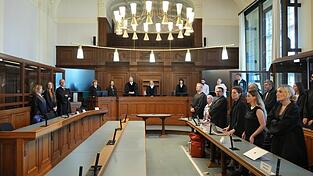 Im Mordprozess gegen einen Palliativmediziner hat das Gericht die H&ouml;chststrafe verh&auml;ngt.