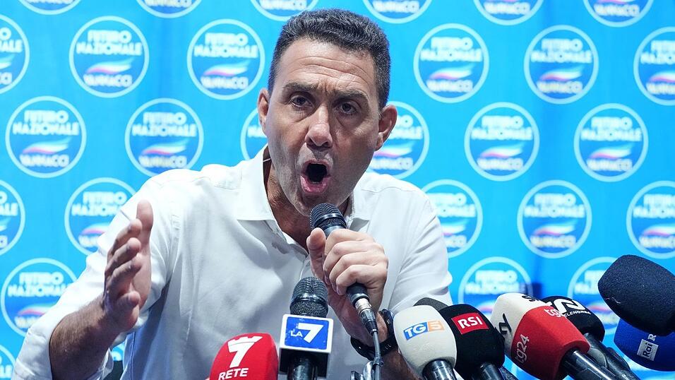 Der ehemalige italienische General Roberto Vannacci sitzt im Europaparlament in derselben Fraktion wie die AfD. (Archivbild) Der ehemalige italienische General Roberto Vannacci sitzt im Europaparlament in derselben Fraktion wie die AfD. (Archivbild)