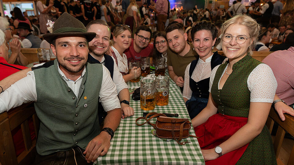 Die Partybilder vom Freitag, 18. August 2023, aus dem Festzelt Weckmann.