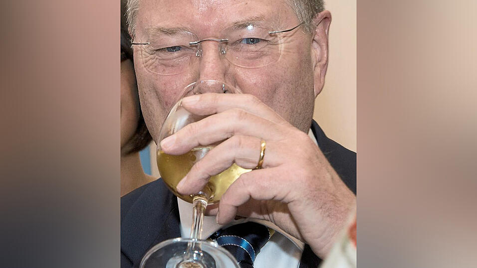 Peer Steinbrück ist für seinen exquisiten Weingeschmack bekannt - er bevorzugt Pinot Grigio.