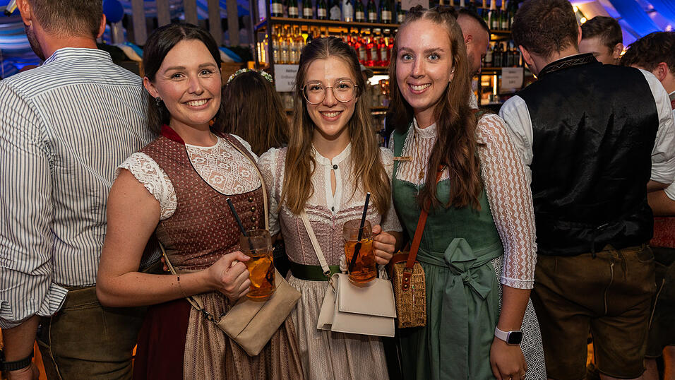 Die Partybilder vom Freitag, 18. August 2023, aus dem Festzelt Wenisch. Die Partybilder vom Freitag, 18. August 2023, aus dem Festzelt Wenisch.