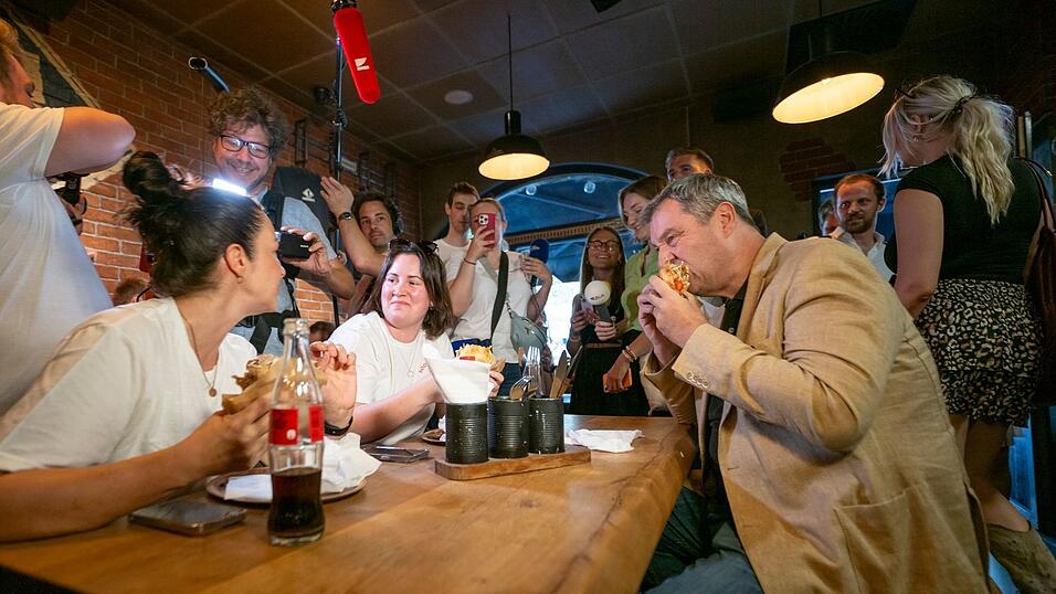 Bayerns Ministerpräsident Markus Söder ist Döner-Fan und gehörte zu den Politikern, die sich für eine Beibehaltung der derzeitigen Regeln einsetzen. (Archivbild)