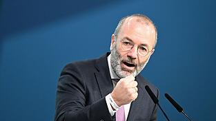 Manfred Weber fordert ein eigenständiges europäisches Raketen- und Drohnenabwehrsystem. Manfred Weber fordert ein eigenständiges europäisches Raketen- und Drohnenabwehrsystem.