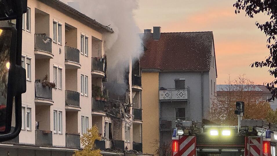 In einem Mehrfamilienhaus in Regensburg kam es zu einer Explosion. In einem Mehrfamilienhaus in Regensburg kam es zu einer Explosion.