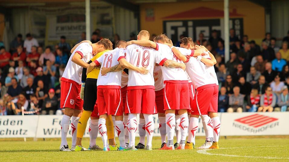 Der Jahn kommt bei Schalding-Heining nicht über ein 0:0 hinaus. Der Jahn kommt bei Schalding-Heining nicht über ein 0:0 hinaus.