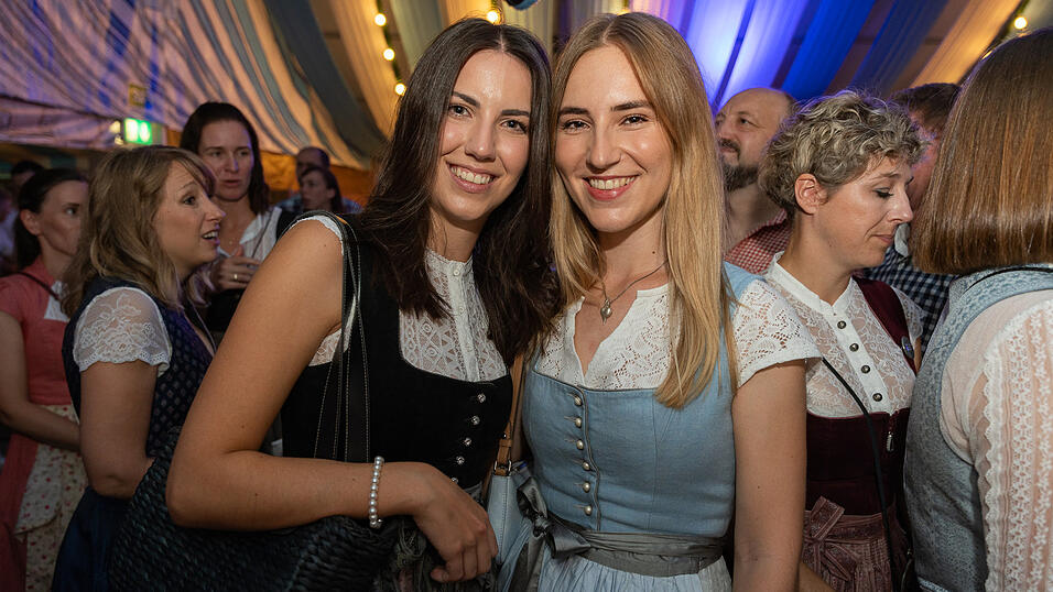 Die Partybilder vom Samstag, 19. August 2023, aus dem Festzelt Wenisch. Die Partybilder vom Samstag, 19. August 2023, aus dem Festzelt Wenisch.