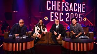 Halbzeit beim ESC-Vorentscheid - die Jury wirkt zufrieden.