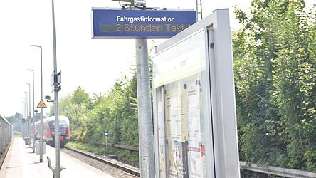 Reparaturen an Signalanlagen beeinträchtigen am Mittwoch unter anderem den Zugverkehr nach Vilsbiburg. Regionalbahnen verkehren im Zwei-Stunden-Takt.