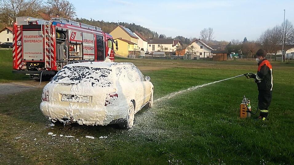 Der Luftschauml&ouml;scher ist besonders handlich und eignet sich daf&uuml;r kleinere Br&auml;nde zu bek&auml;mpfen.