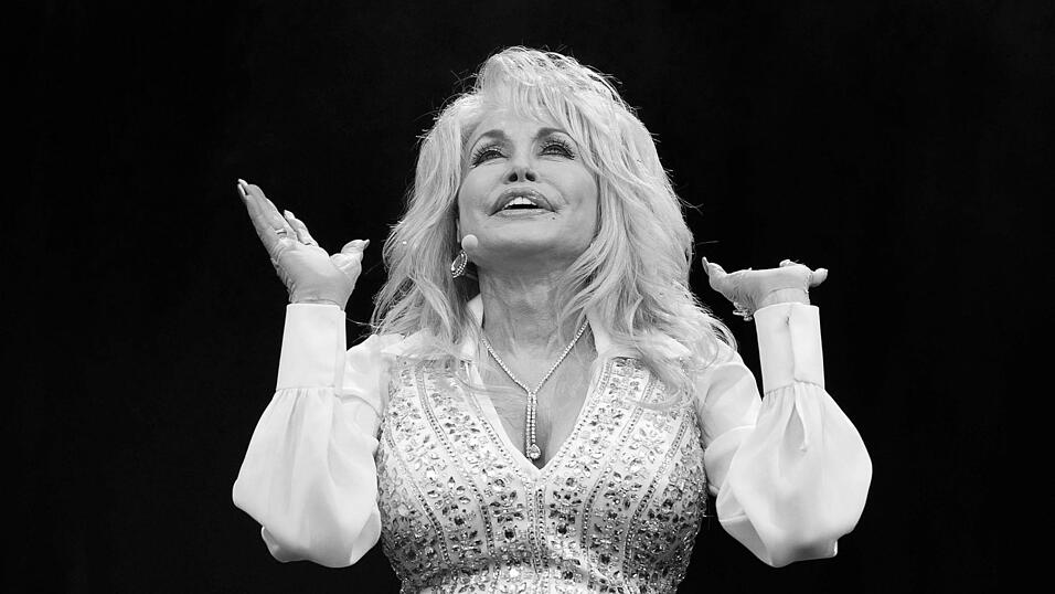 Die Welt trauert um die Country-Ikone Dolly Parton. (Archivbild) Die Welt trauert um die Country-Ikone Dolly Parton. (Archivbild)