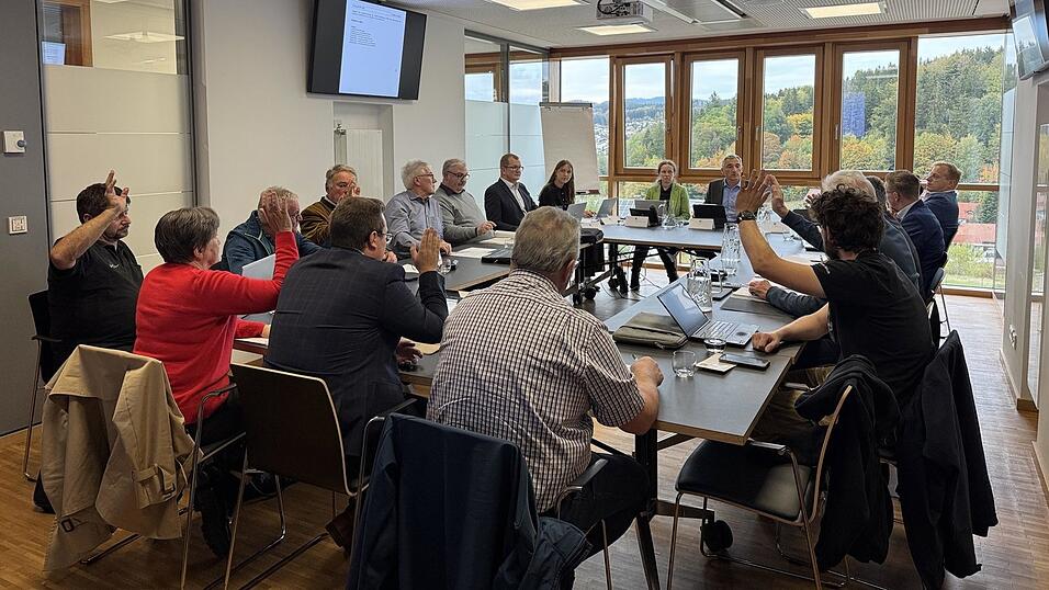 Der Kreisaussschuss lehnte den AfD-Antrag auf eine B&uuml;rgerbefragung zur Zukunft der Krankenh&auml;user mehrheitlich ab.