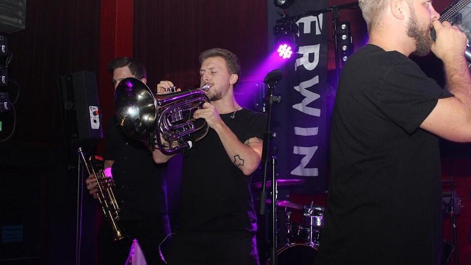 Im Landshuter Rocket Club wurde an diesem Freitag zu Live-Musik gefeiert.