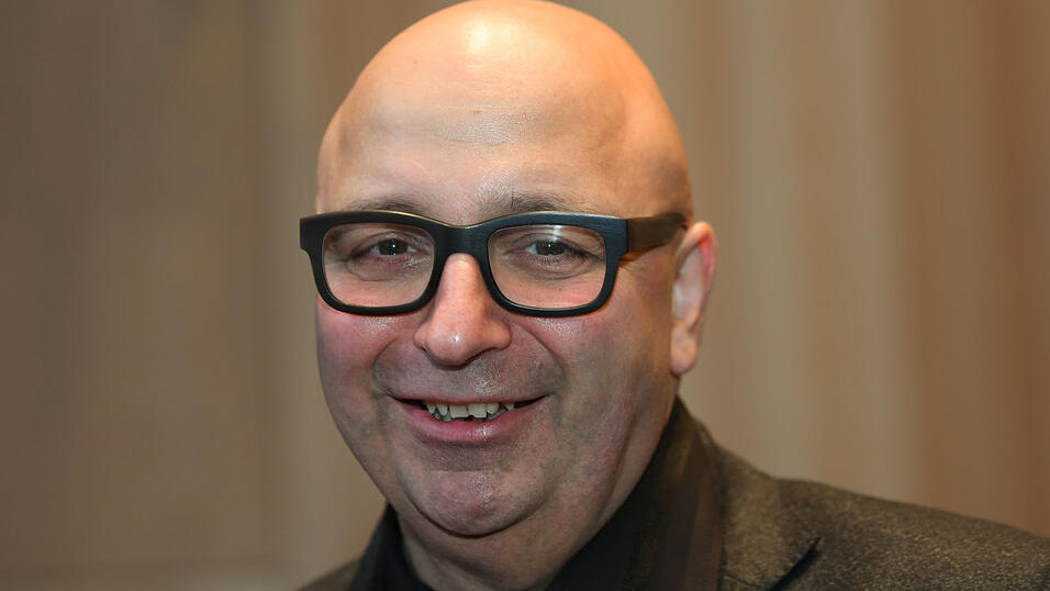 Armin Nassehi ist Soziologe und publizierte zuletzt zu Funktion und Form von Protest in demokratischen Gesellschaften.