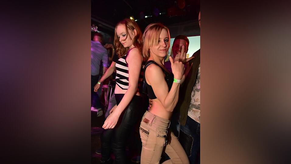 Schickes Parytvolk im Stars am Samstag in Landshut