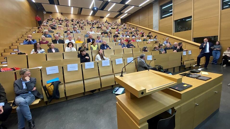 Das Thema der 5. Nachhaltigkeitsgespräche „Schluss mit der Lebensmittelverschwendung“ im TUM-Campus traf auf großes Interesse.