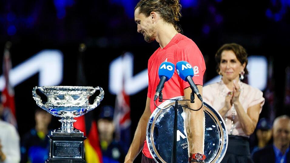 Alexander Zverev darf erneut keine Grand-Slam-Troph&auml;e hochheben