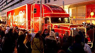 Der Coca-Cola-Truck wird nach Straubing kommen. Letzte offene Fragen wurden am Donnerstag geklärt. Der Coca-Cola-Truck wird nach Straubing kommen. Letzte offene Fragen wurden am Donnerstag geklärt.