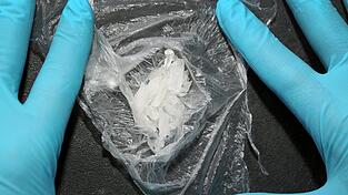 Ein Drogenfund von etwa fünf Gramm Crystal Meth.