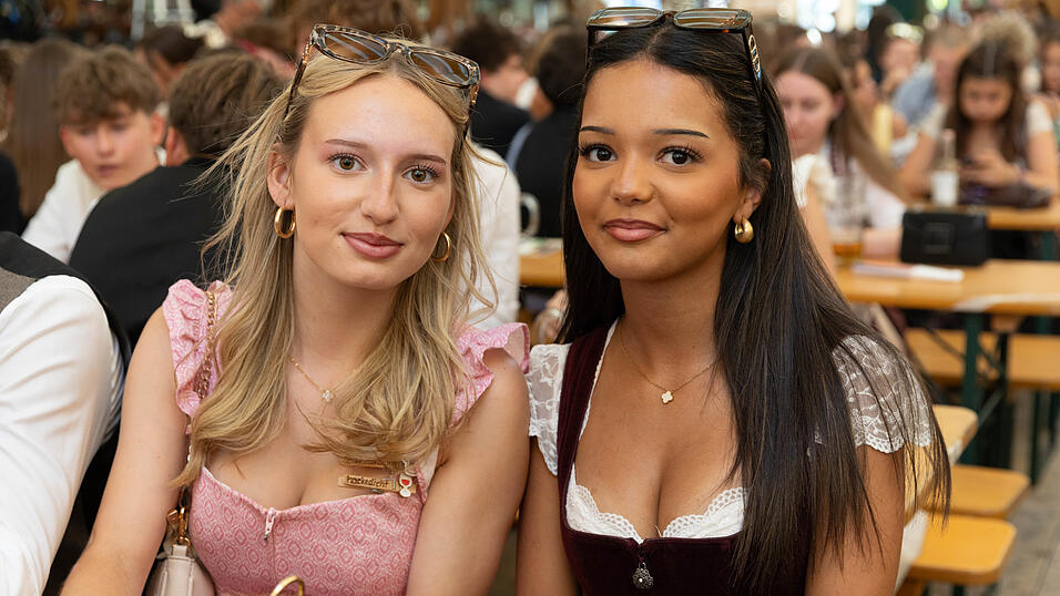 Die Partybilder vom Dienstag, 11. August, aus dem Festzelt Nothaft.