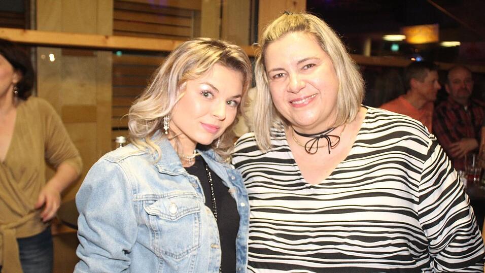 Auf der Eskara &Uuml;30-Party in Essenbach war wieder viel los.