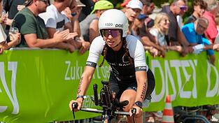 5:27:30 Stunden brauchte Anja Beck f&uuml;r die 180 Kilometer lange Radstrecke.