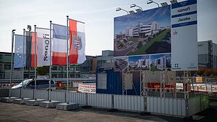 In Frankfurt entsteht eine neue Insulinfabrik, die eine der größten in Europa werden soll. In Frankfurt entsteht eine neue Insulinfabrik, die eine der größten in Europa werden soll.