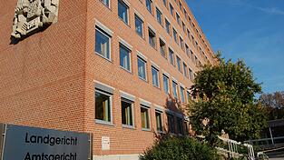 Die Familienstreitigkeit wurde vor Gericht verhandelt.