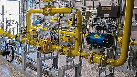 Von hier strömt das Biomethan (CH4) aus Arnschwanger Produktion ins überörtliche Netz.