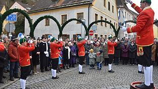 Ein dreifach Hoch der Familie Lutzenburger.