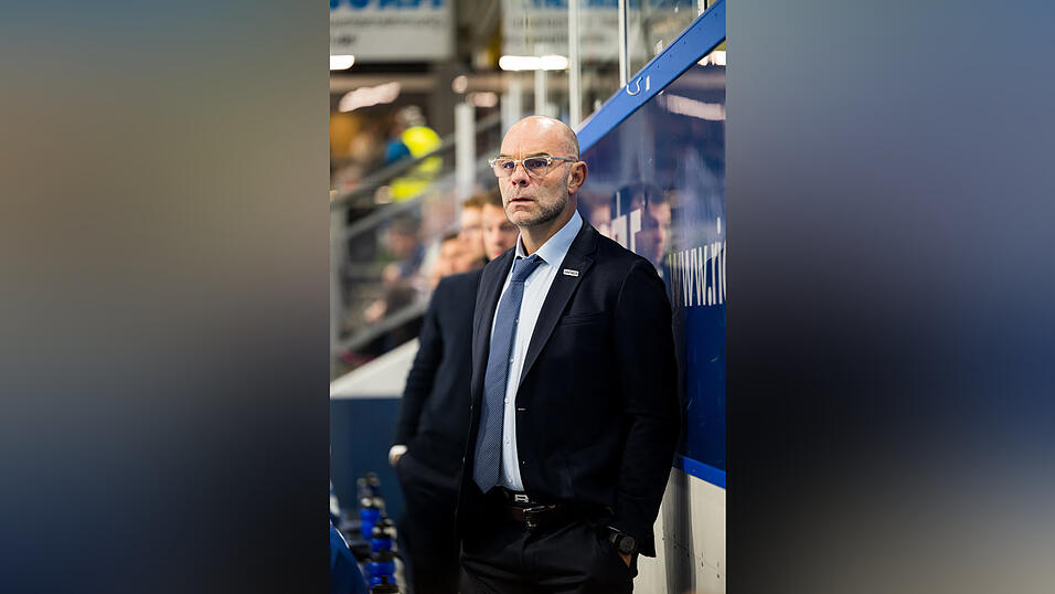 Tigers-Cheftrainer Craig Woodcroft will nach dem ersten Saisonsieg gegen Frankfurt mit seinem Team auch in Bremerhaven und München von Beginn an das eigene Spiel durchziehen.