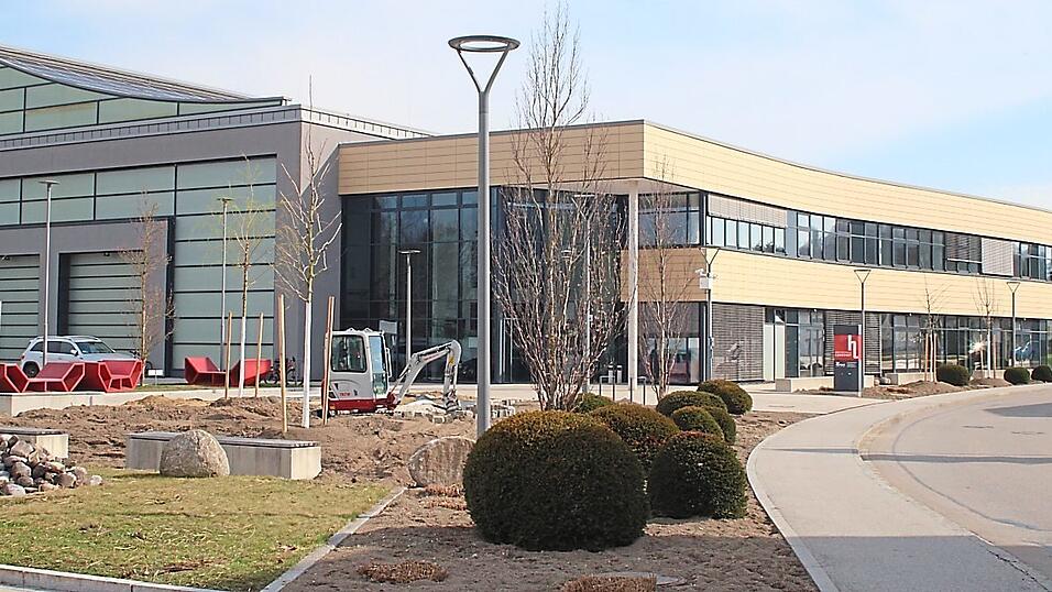 Am TZ PULS werden Fl&auml;chen entsiegelt.