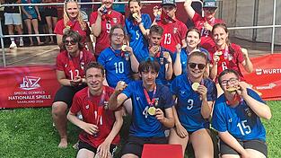 Siegreich mit der Goldmedaille: die Inklusionsgruppe Volleyball des TVD.