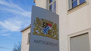 Am Amtsgericht Landau verhinderte ein gutes Wort des Richters für einen 22-Jährigen Schlimmeres. Am Amtsgericht Landau verhinderte ein gutes Wort des Richters für einen 22-Jährigen Schlimmeres.