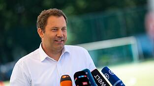 Finanzminister Klingbeil fordert von der Union Zugest&auml;ndnisse bei der Gegenfinanzierung von Steuerentlastungen.