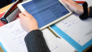 Der Schulverband stimmte der Teilnahme am Programm „Digitale Schule der Zukunft“ zu.