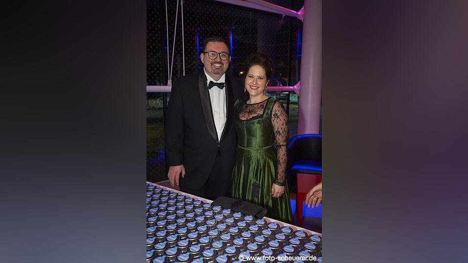 Feiern k&ouml;nnen sie, die Wirtschaftsjunioren - hier ist der Beweis!